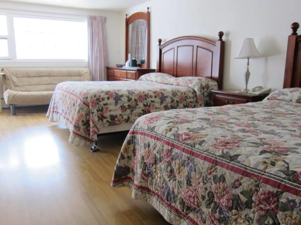 Stonehouse Motel And Restaurant Truro Dış mekan fotoğraf